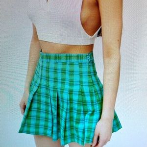 NWT Urban Outfitters Katie green plaid pleated academia mini skirt, size S
